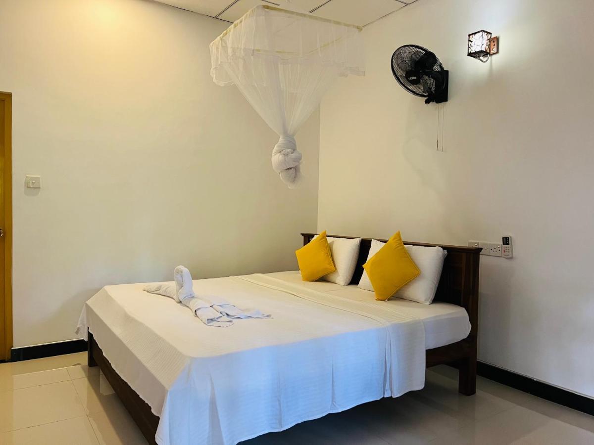 Sigiri Budget Homestay Sigiriya Esterno foto