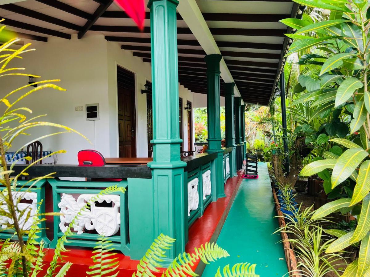 Sigiri Budget Homestay Sigiriya Esterno foto