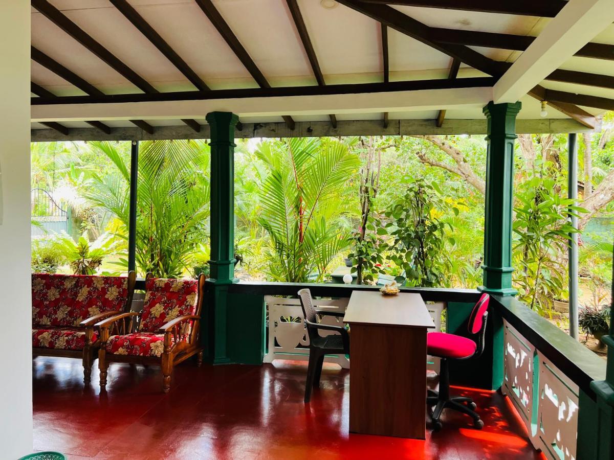 Sigiri Budget Homestay Sigiriya Esterno foto